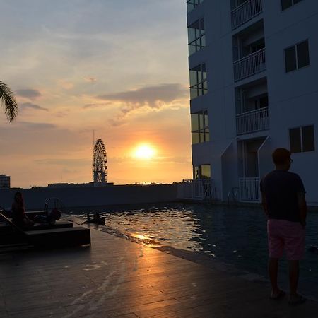 Jovic'S Condo At Breeze Residences. 마닐라 외부 사진